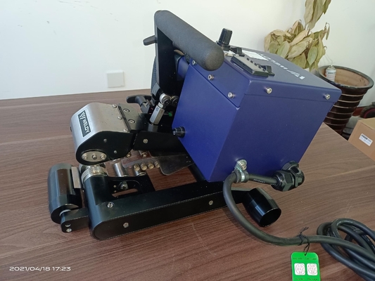 De Naad Verzegelende Machine van de Weldywgw300 Geomembrane Las met 1750W 0,5 3.0MM